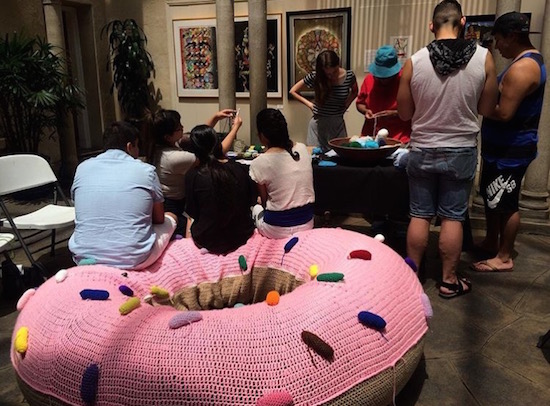 Alyssa and Liz leading a Community Crochet Circle at the Riverside Art Museum. Courtesy Riverside Art Museum.